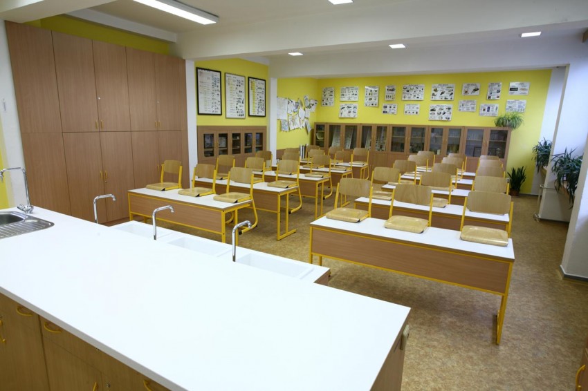 Základní škola Frýdek-Místek Základní škola Frýdek-Místek