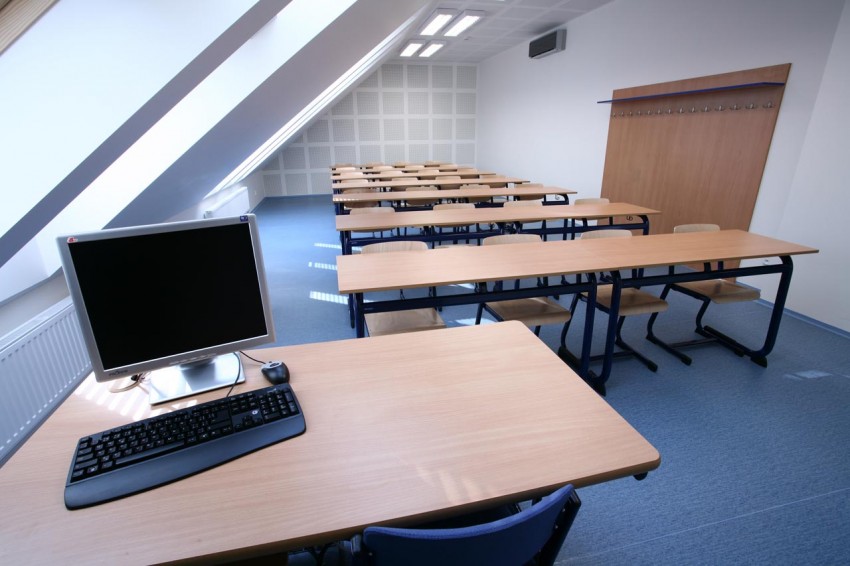 Obchodní akademie Uherské Hradiště Obchodní akademie Uherské Hradiště
